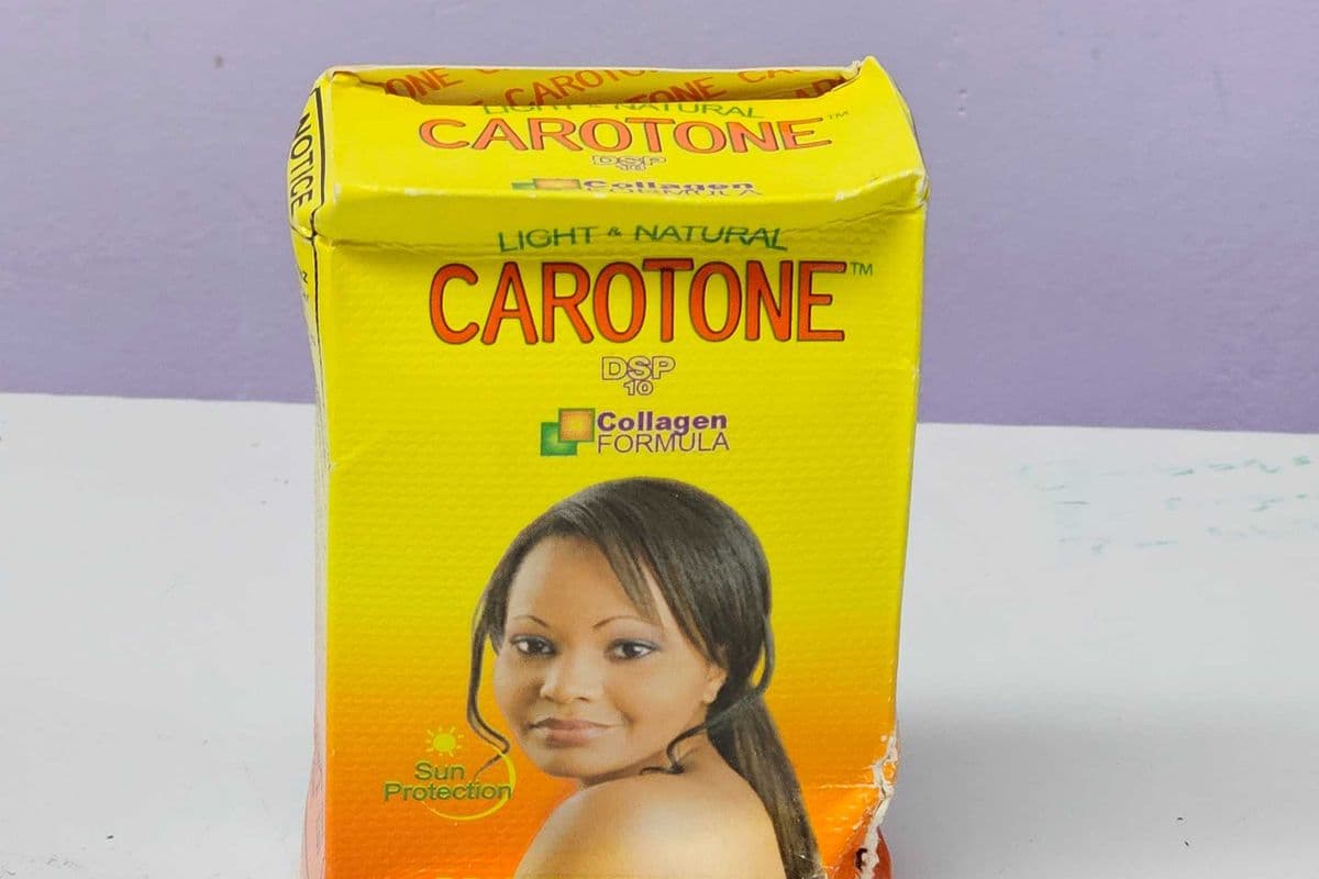 Carotone Brightening Soap (190 g)
