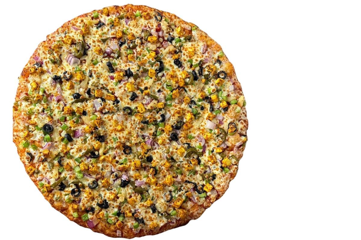 Shahi Paneer Pizza