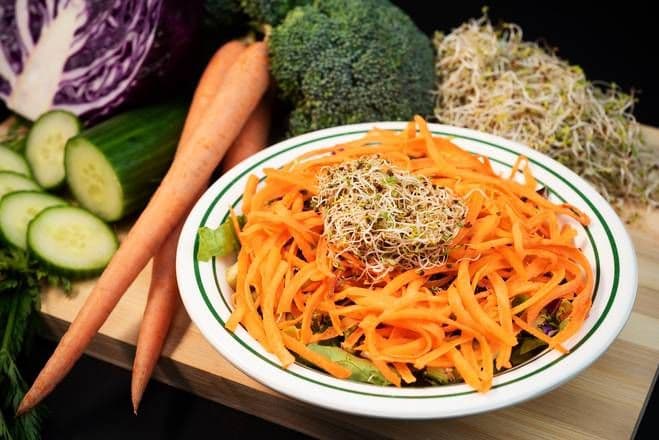Darrell’s Nothin’ Fancy Salad