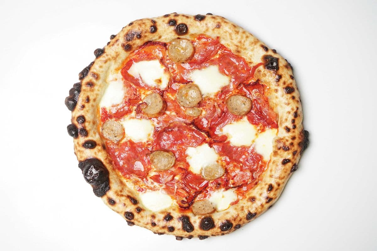 18" Calabria Pizza