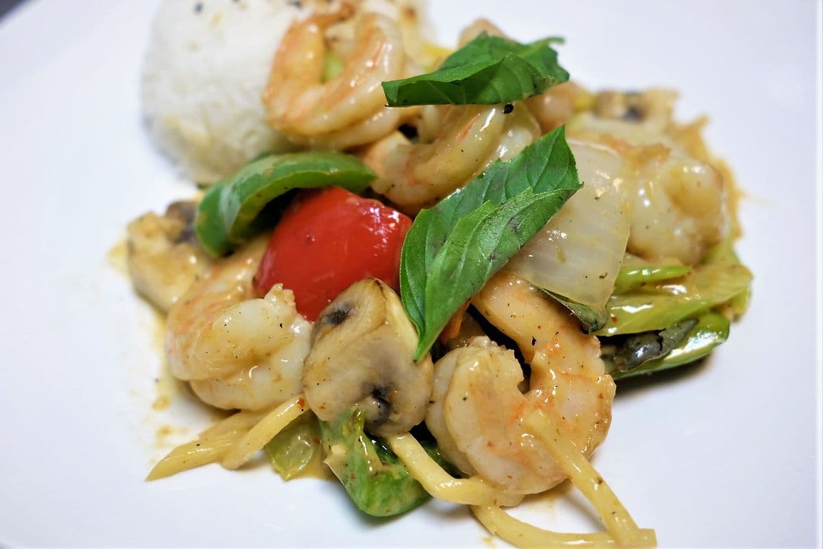 W7 Crevettes cari / W7 Curry Shrimp ( Avec Soupe )