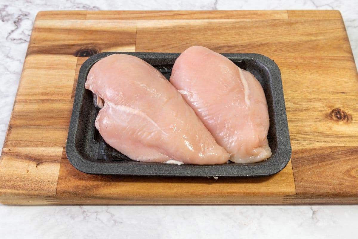 Boneless Skinless Chicken Breast (1 lb)