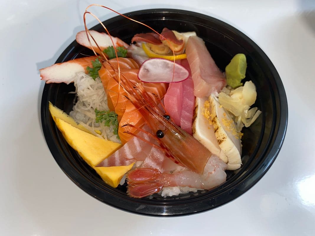D01. Chirashi Don