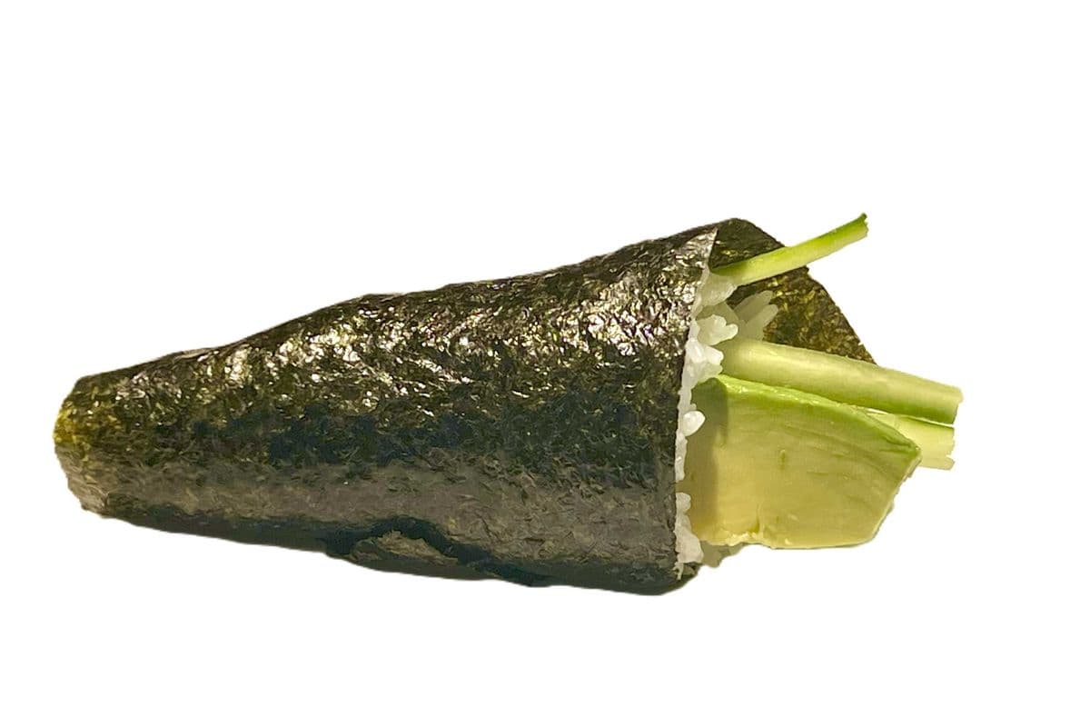 Avocado & Cucumber Hand Roll (1 pc)