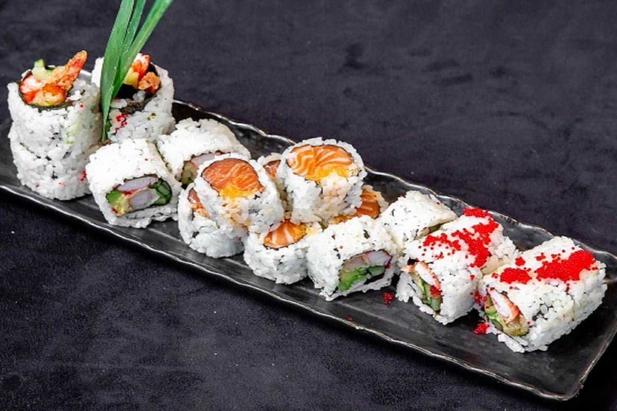 Deluxe Makimono Set (18 pcs)