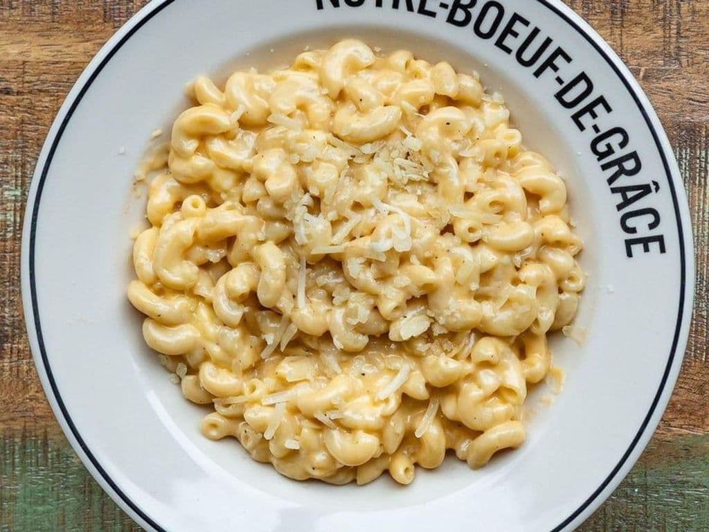 Cree votre Mac & Cheese/ create your own Mac & Cheese
