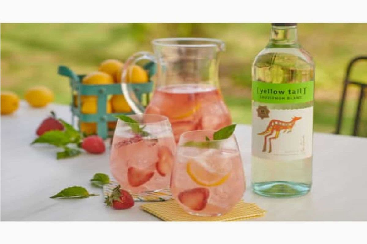 YELLOW TAIL SAUV BLANC (1 x 750 ML)