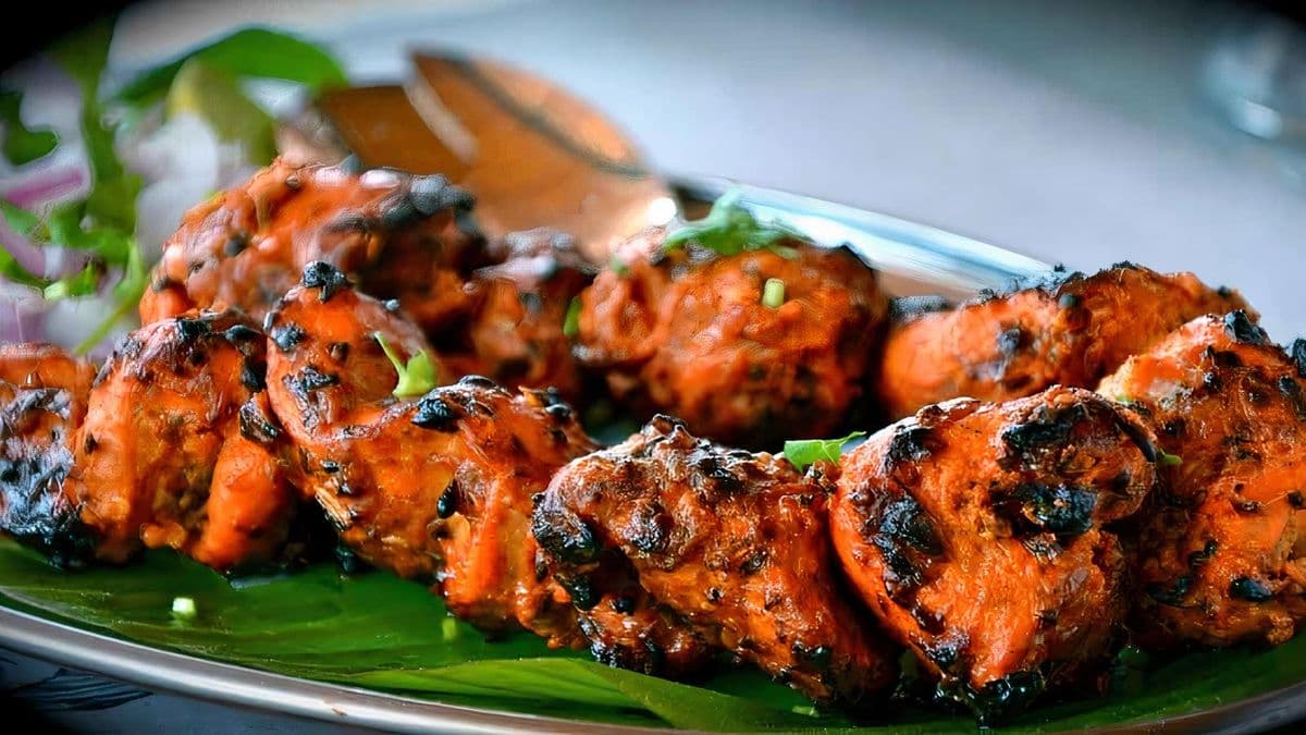 Chicken Tikka Angara/ Naan - Combo