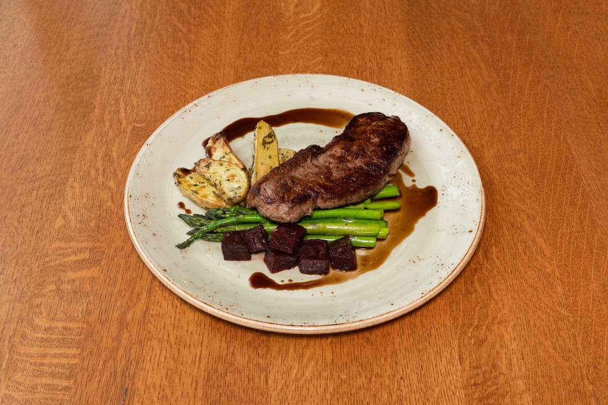 AAA Striploin (9 oz) (GF)