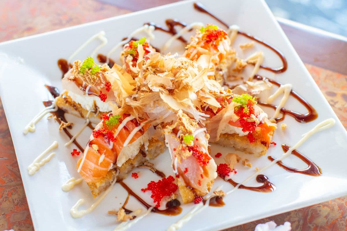 Assorted Seafood Sushi Pizza