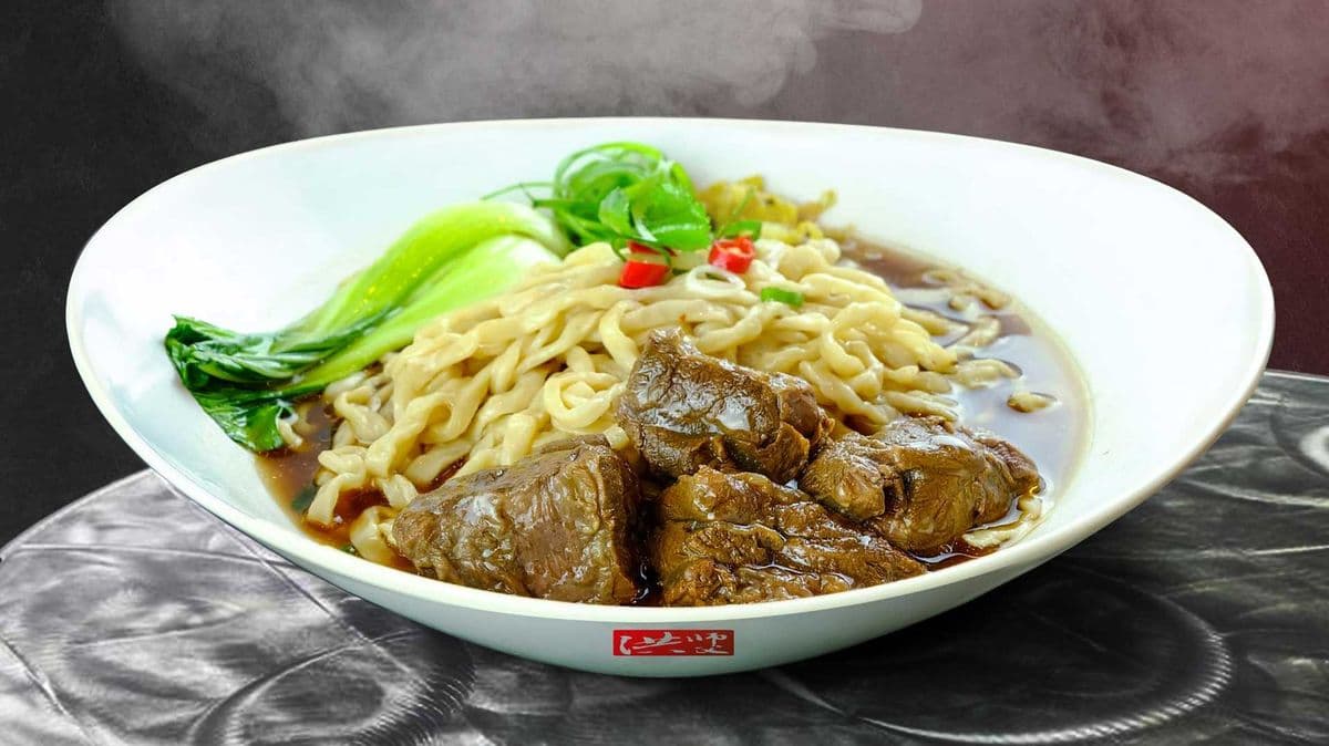 A10. Braised Beef Shank with Noodle in Soup