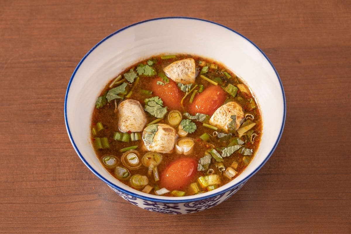 Tom yum aux crevettes / Tom Yum Soup with Shrimp