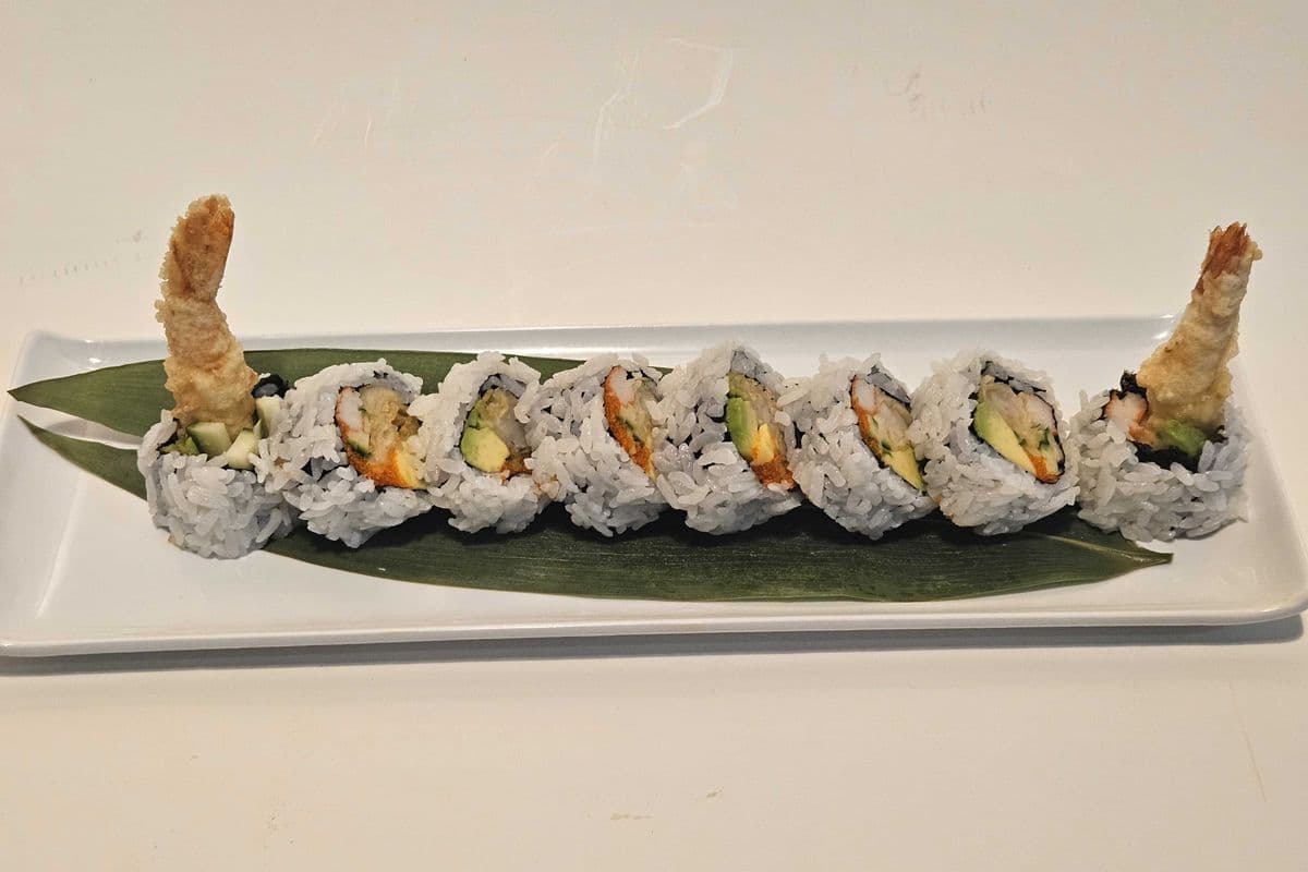 Dynamite Roll (8pcs)