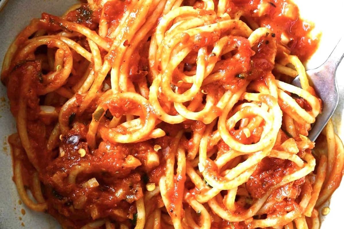 Tomato Sauce with Pasta