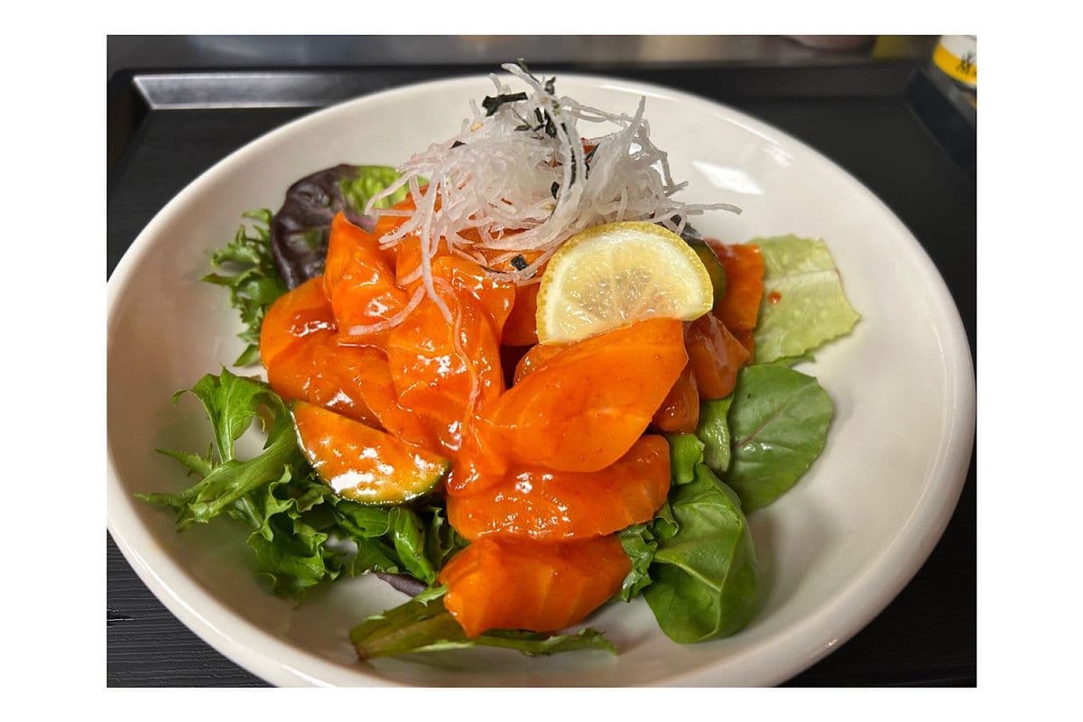 Spicy Salmon Sashimi