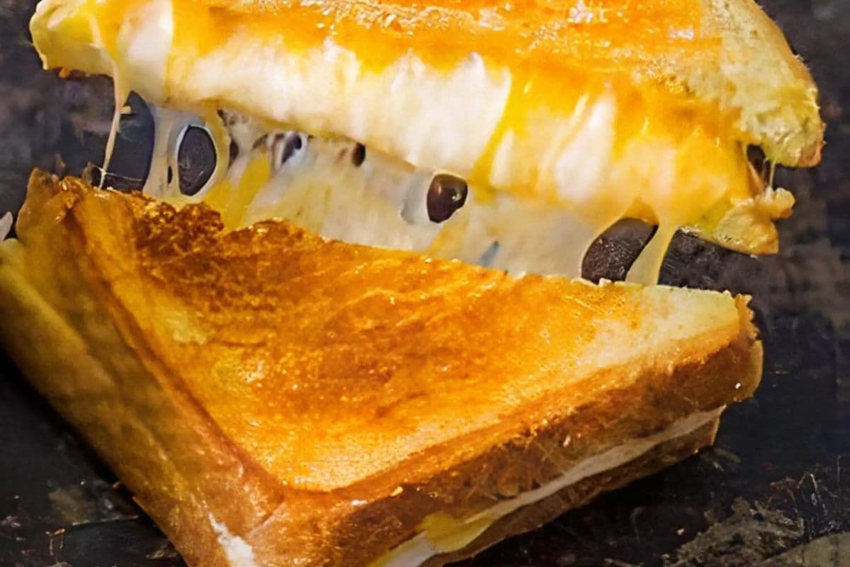 Grilled Cheese Sandwich