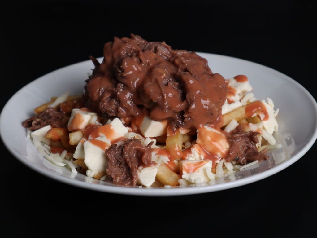 POUTINEVILLE LRG
