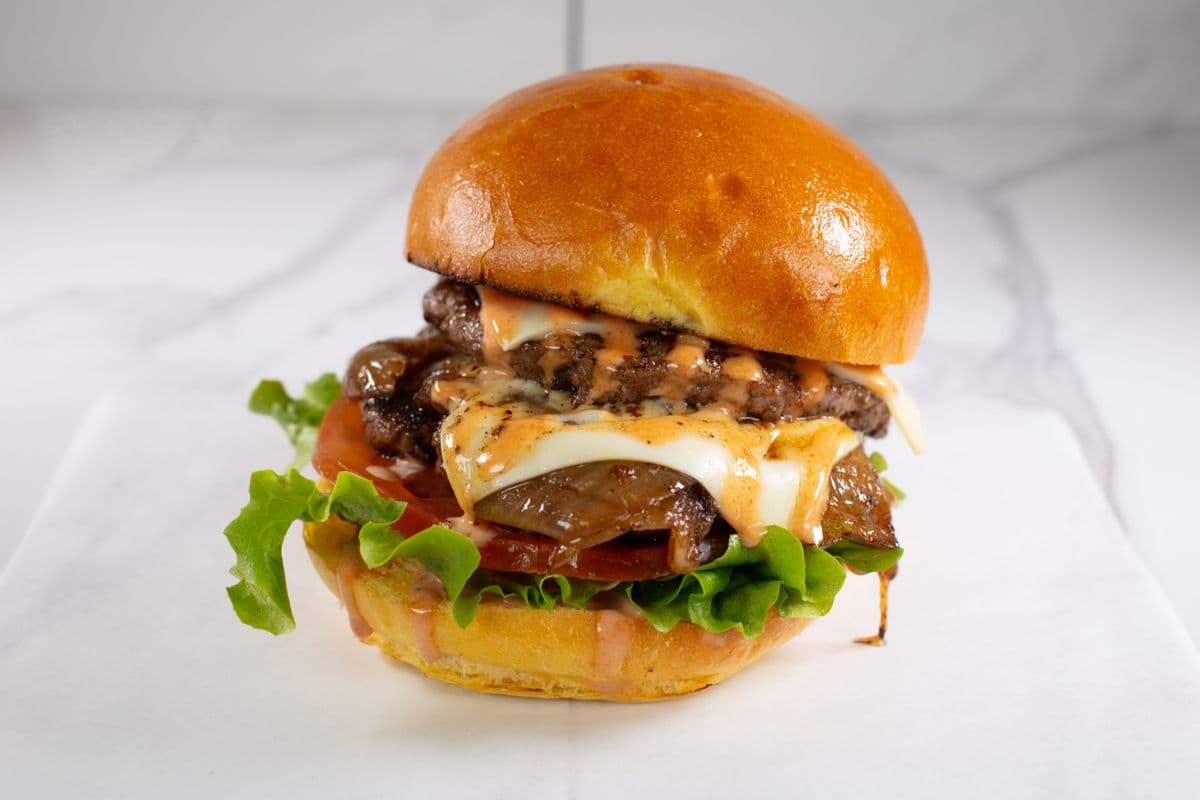 Le czi (burger caramélisé) / The Czi (Caramelized Burger)
