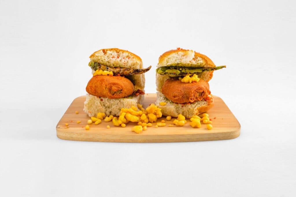 Vada Pav (2 pcs)