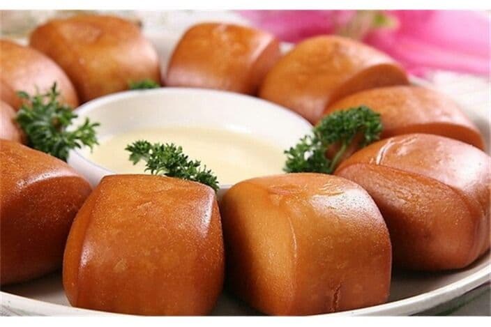 Petit Pain Frit (4mcx)/Fried Bun(4pc)