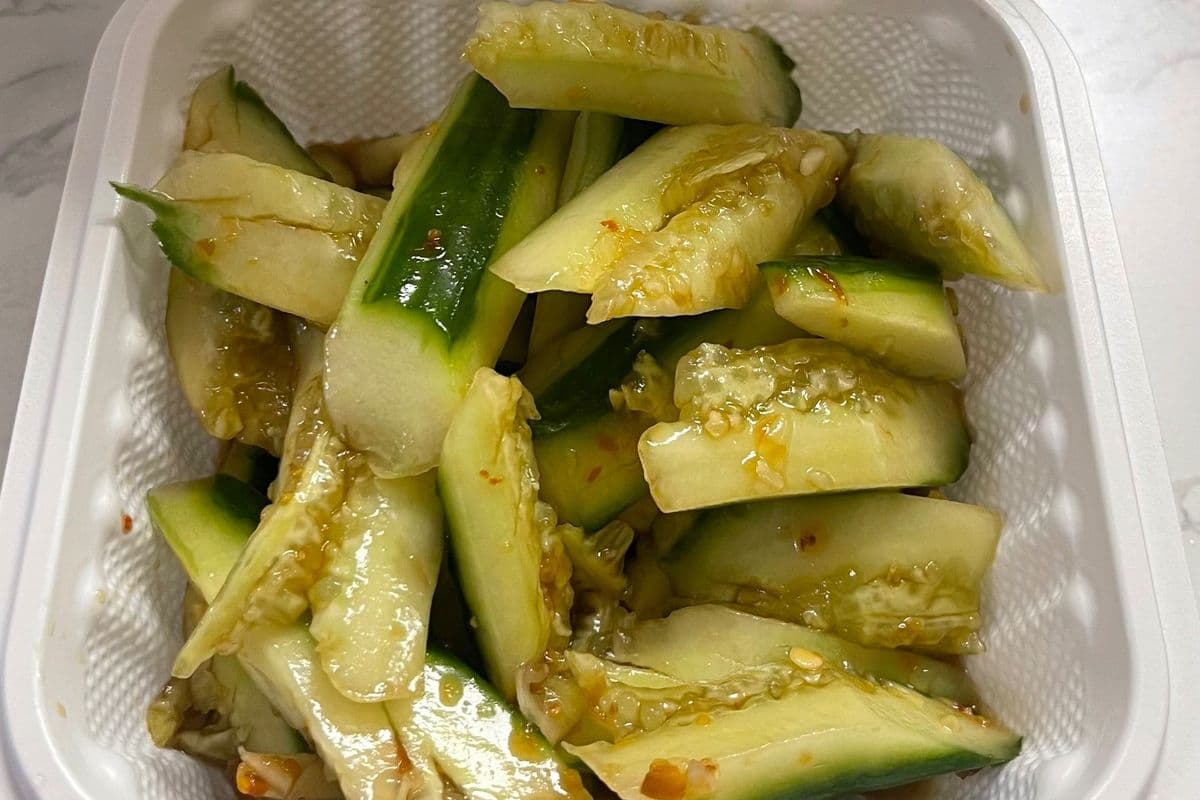 Smashed Cucumber Salad 拍黃瓜