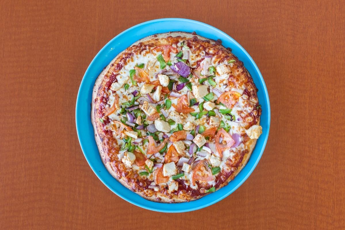 Extra-Large BBQ Chicken Deluxe Pizza