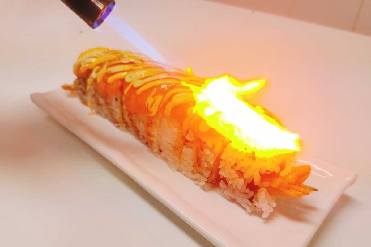 💥💥Torched fire dragon roll(8pcs )