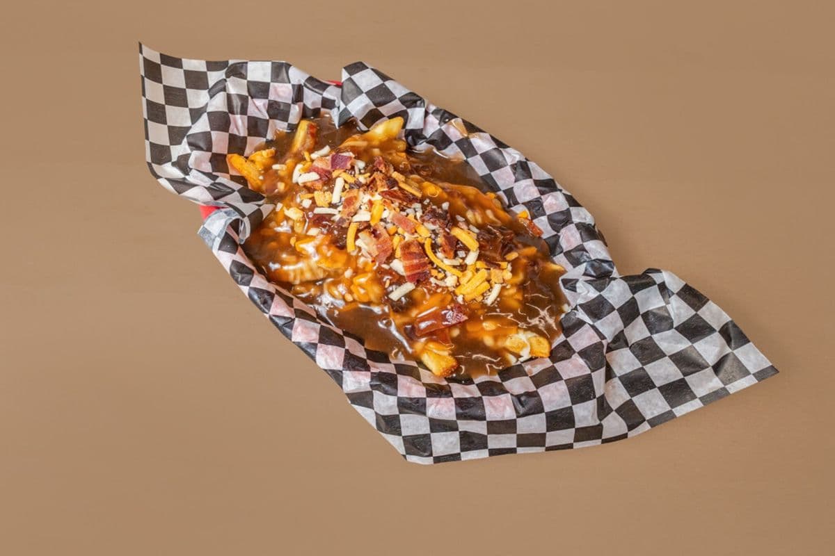 Bacon Cheddar Poutine - Small