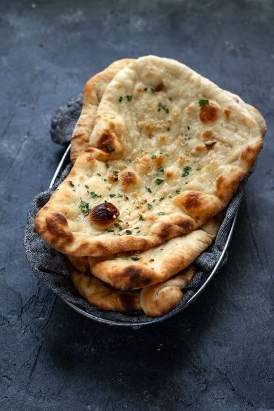 Garlic naan