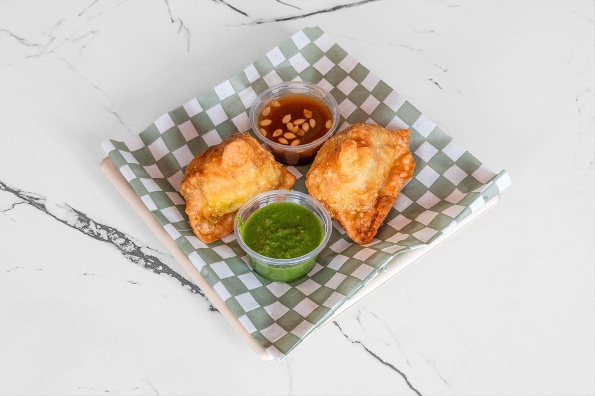Veg Samosa (2 pcs)