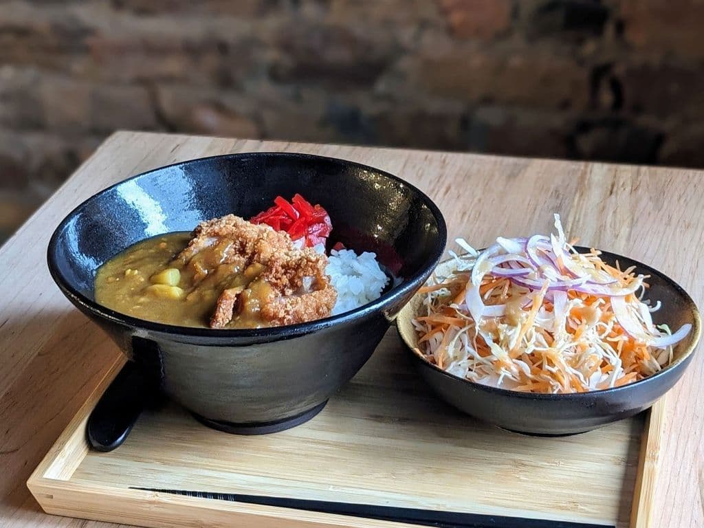 Chicken Katsu Curry with Salad (Online)