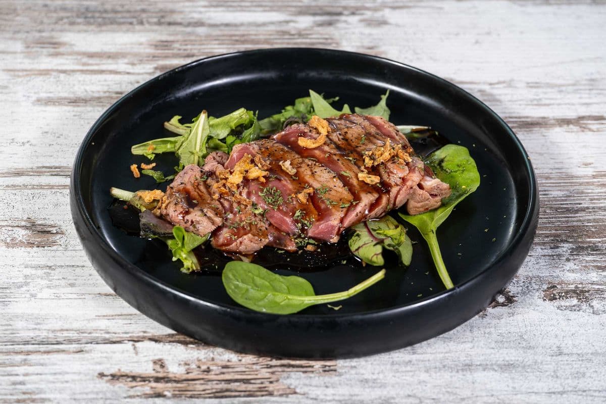 Ug3 Beef Tataki / 炙烧生牛肉刺身