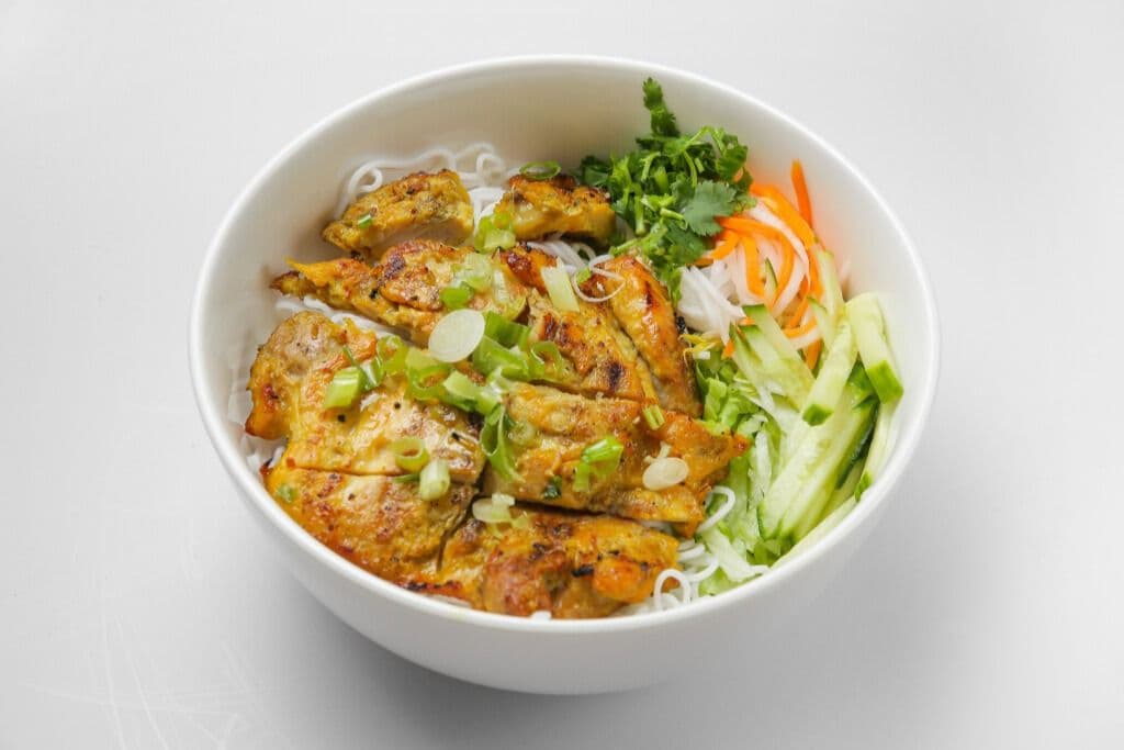 06. Vermicelli Grilled Lemongrass Chicken