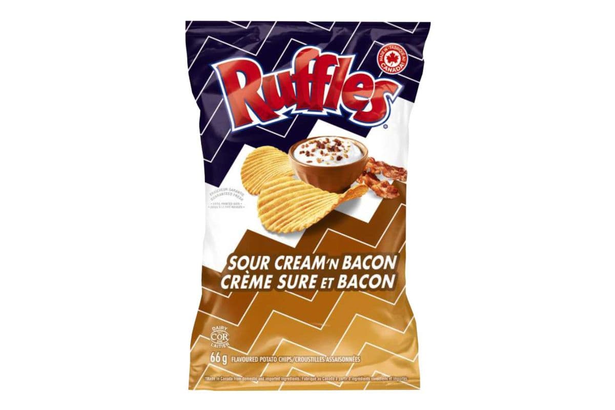 Ruffles Sour Cream & Bacon Chips (66 g)