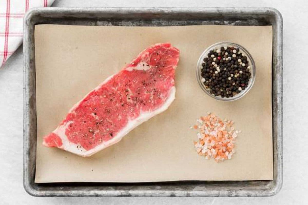 New York Steak (1 lb)