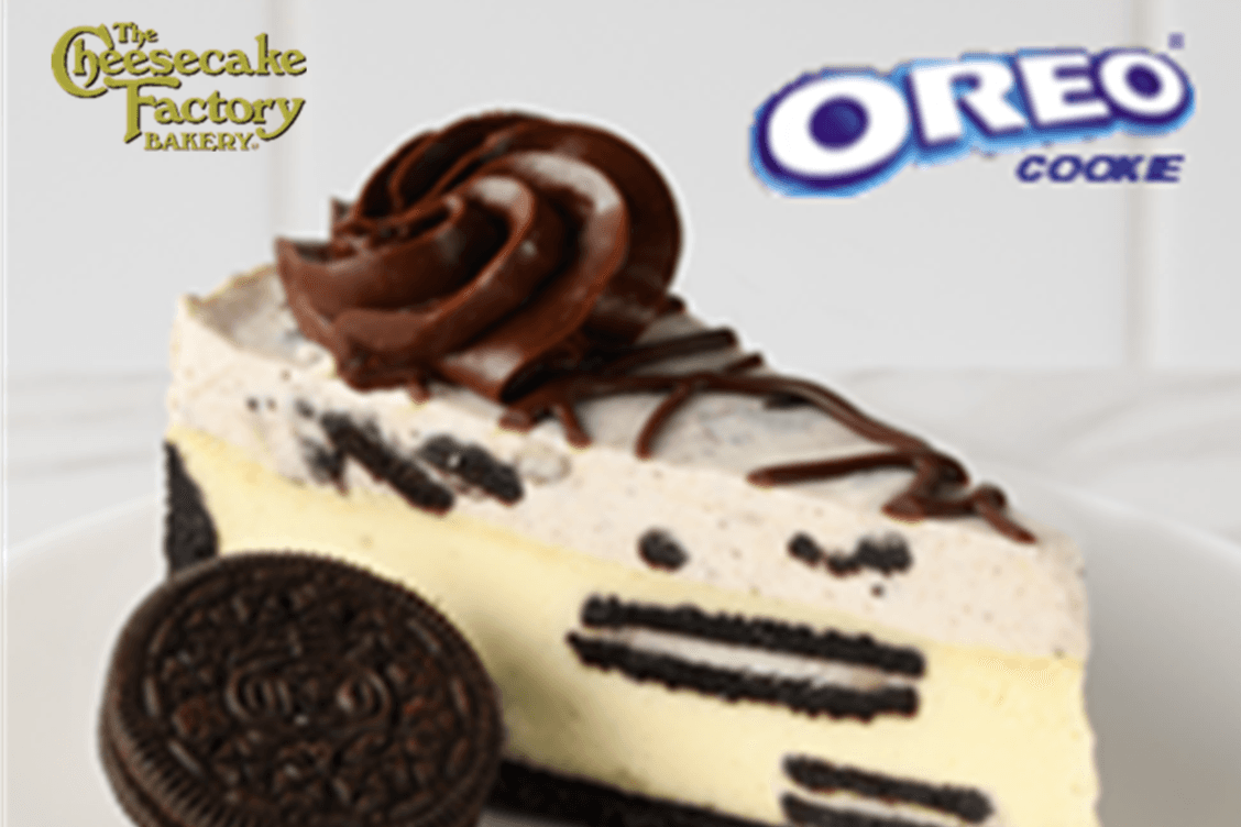 OREO® Cookies & Cream Cheesecake (1 pc)