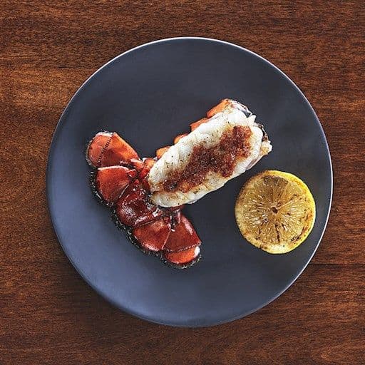 Atlantic lobster tail / Queue de homard de l'Atlantique
