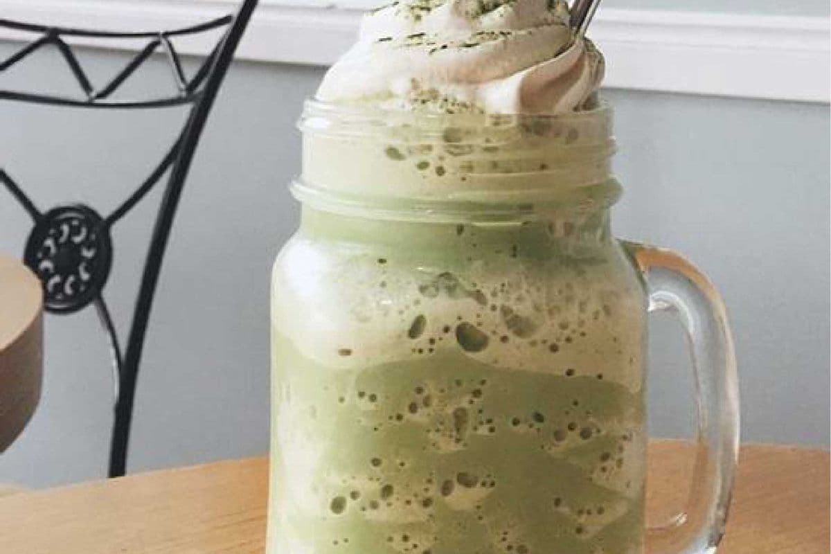 Matcha glacé / Iced Matcha