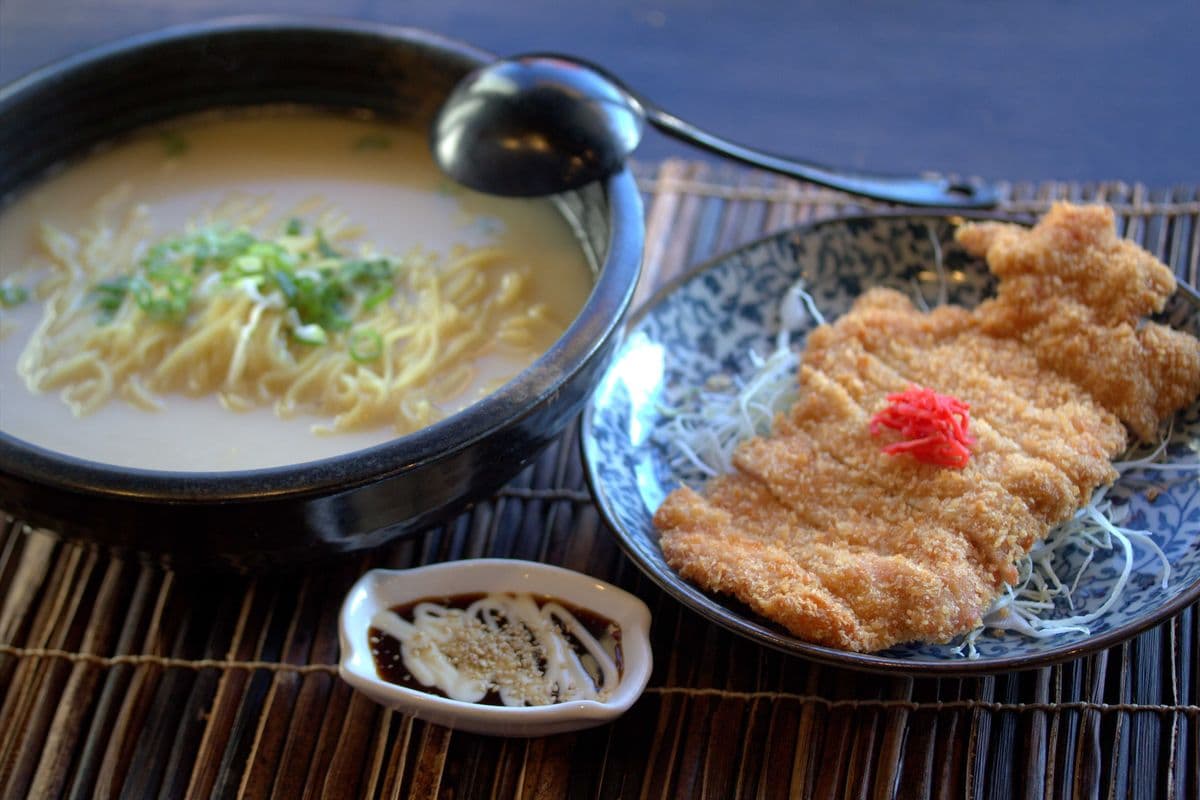 Ramen in Deep Fried Panko Bread Crumb Chicken Cutlet 和風炸雞排 拉麵