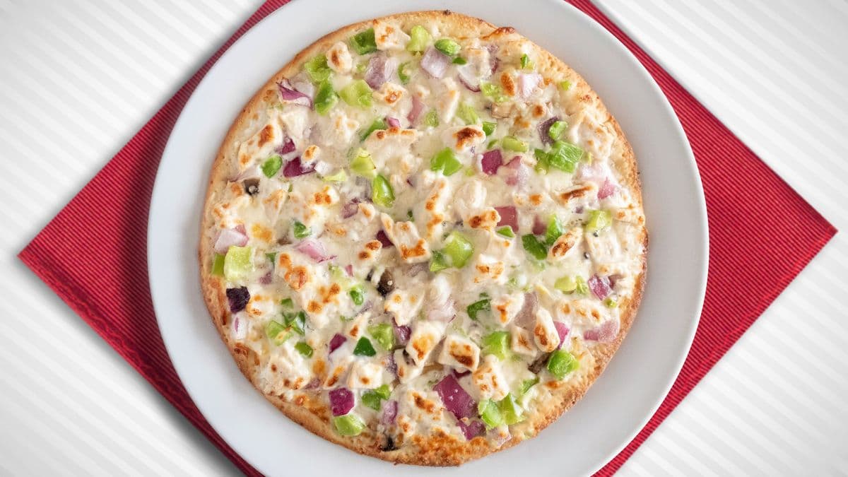 Keto Crust Malai Chicken Tikka Pizza