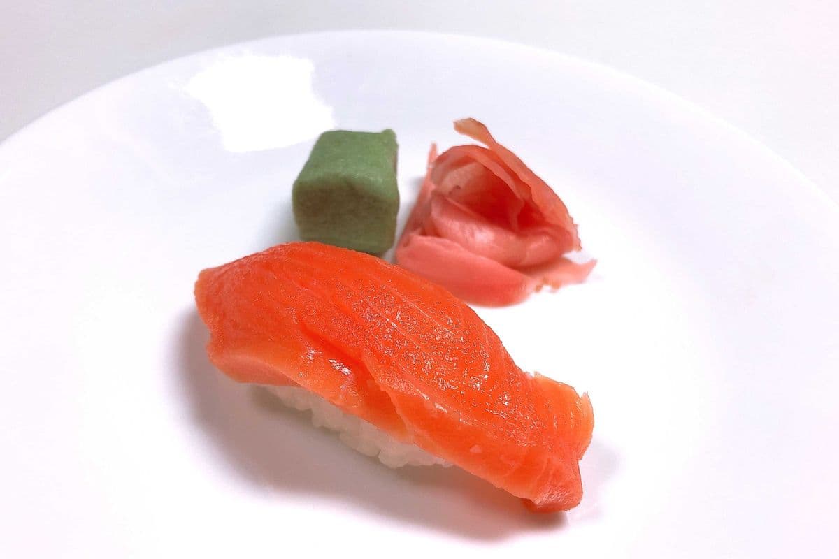 Salmon Nigiri