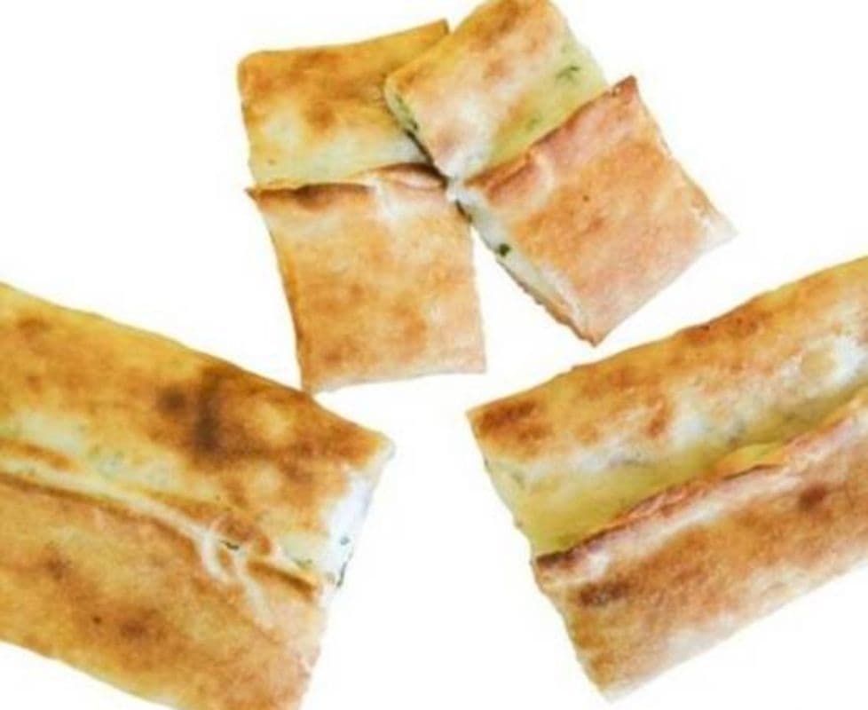 Rocket Hot Cheese Manakeesh