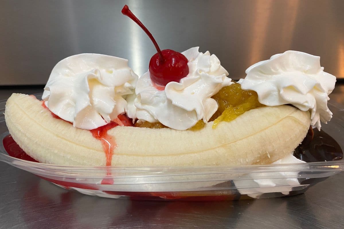 Classic Banana Split