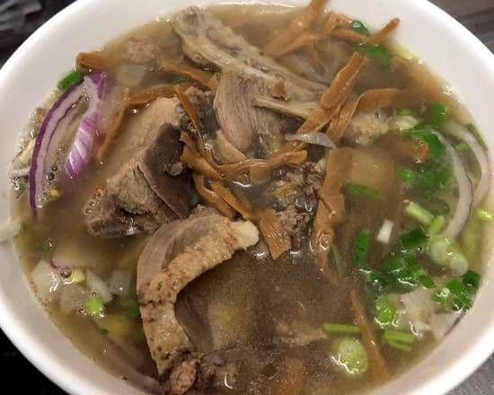 B25. Bún mang vįt