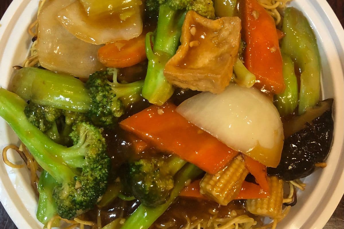 #31. Vegetable Chow Mein (crispy)