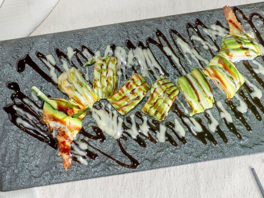 Caterpillar Roll (8 Pieces)
