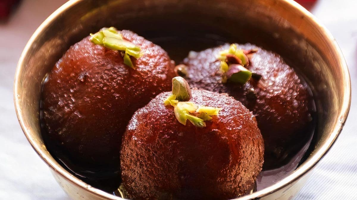 Gulab Jamun AKA Honey Balls (2 Pcs)