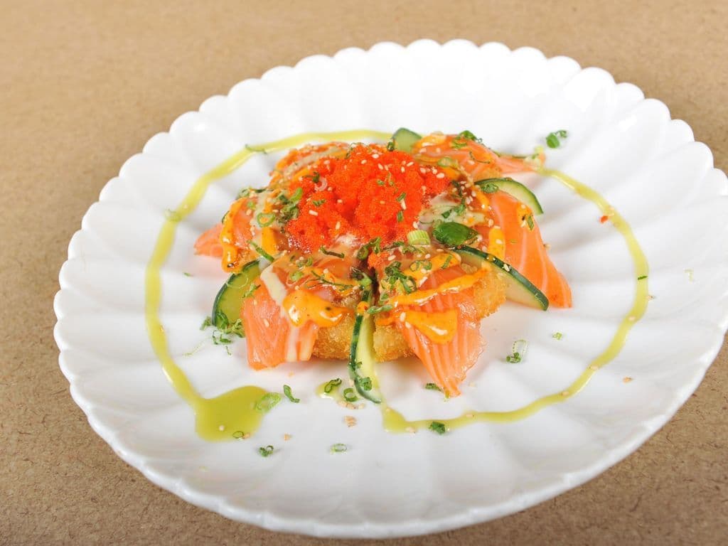 Salmon Pizza(6pcs)