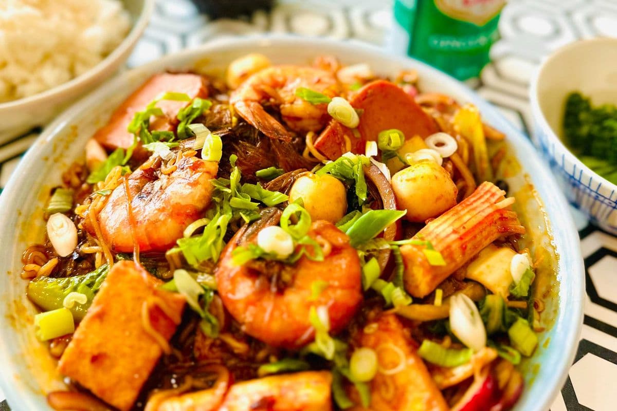 Spicy Stir-Fry Pot 麻辣香锅