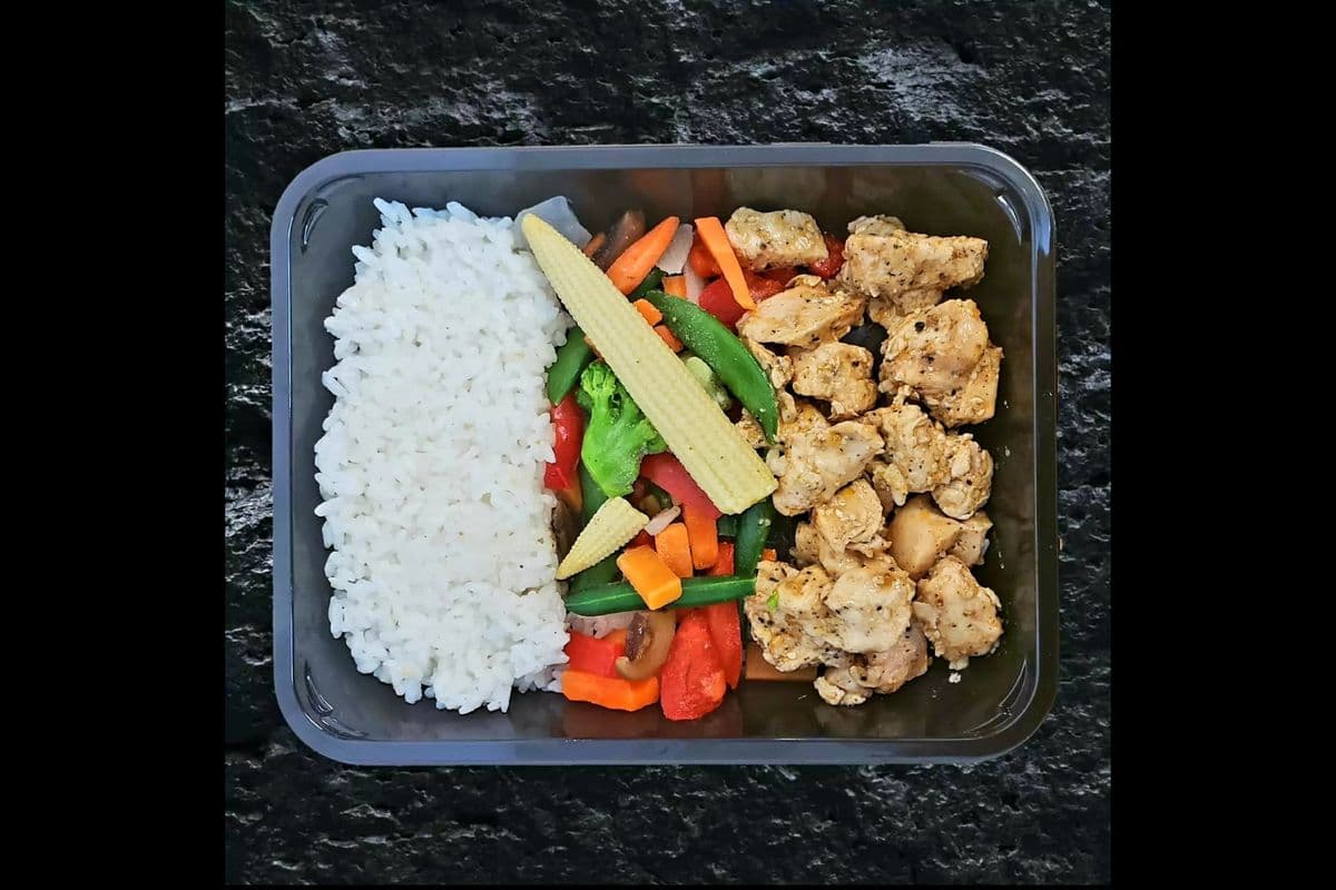 Repas poulet miel et ail